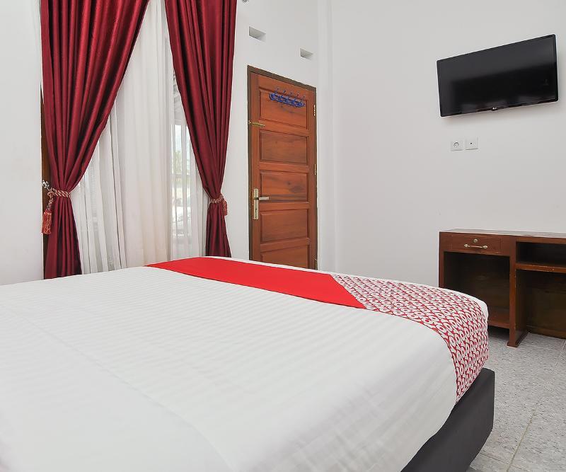 Reddoorz Syariah At Penginapan Eby Padang Exterior foto